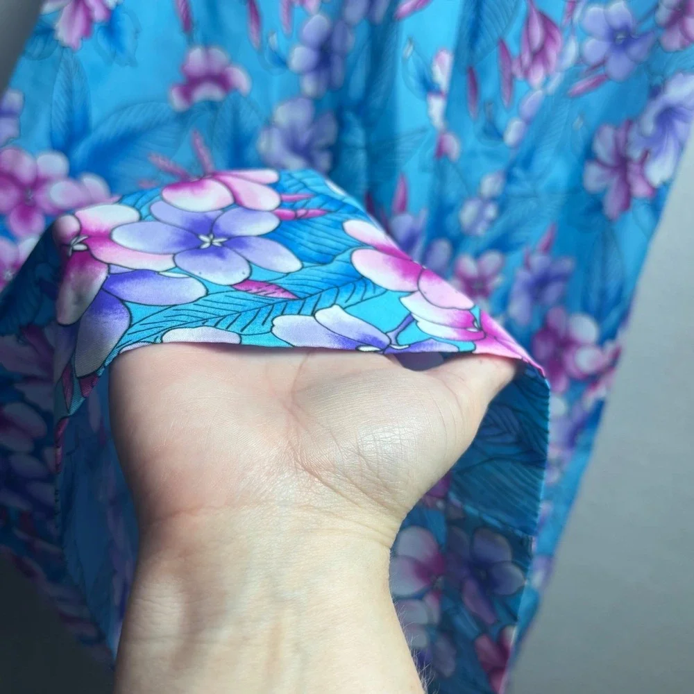 VTG Hilo Hatties Dress Blue Floral Flutter Sleeve Muumuu Hawaiian Tropical XL‎